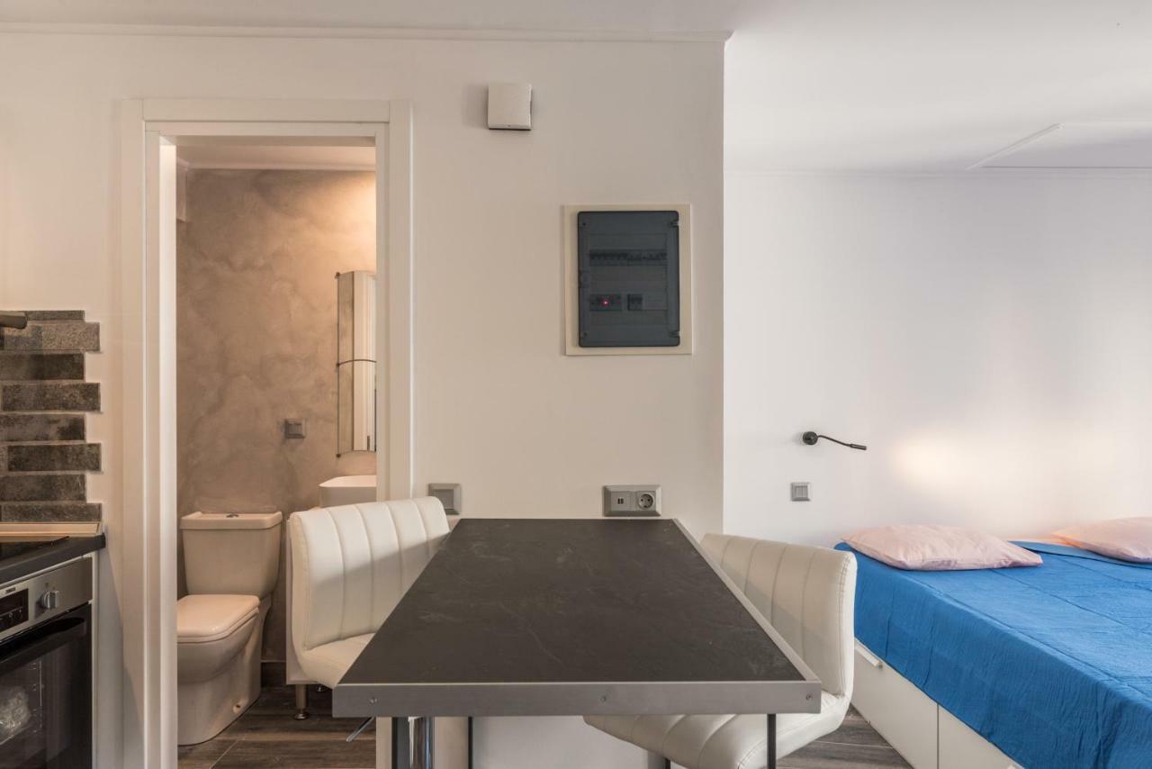 Corfu Downtown Suites Экстерьер фото